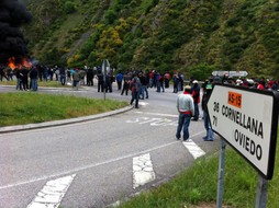 barricada tineo